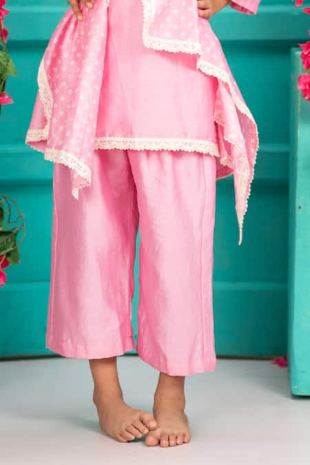 Shruti Jalan_Pink Chanderi Lace Bandhani Pattern Cape Palazzo Set _Online_at_Aza_Fashions