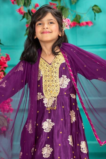 Shruti Jalan Brocade Leheriya Kurta Set 