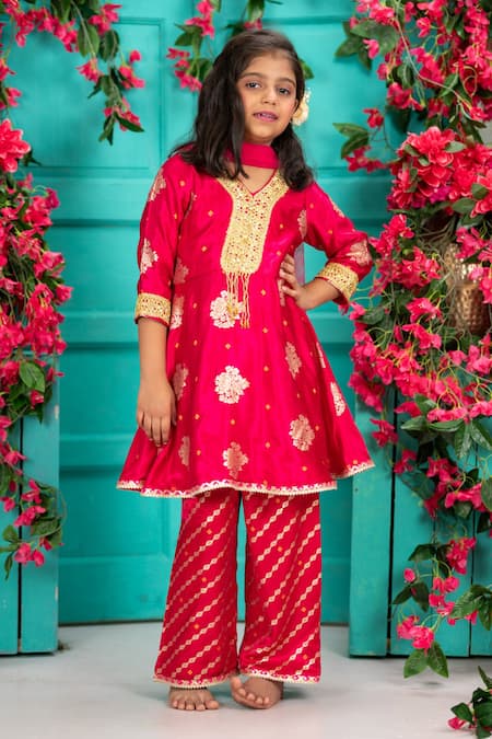 Shruti Jalan_Pink Brocade, Silk Gota Patti, Zari Floral Kurta Palazzo Set _Online_at_Aza_Fashions
