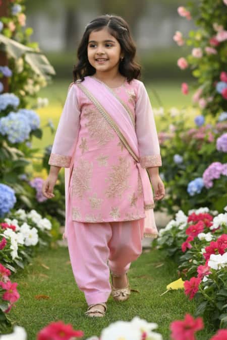 JILMIL DREAMWEAR Cotton Embroidered Kurta Set 