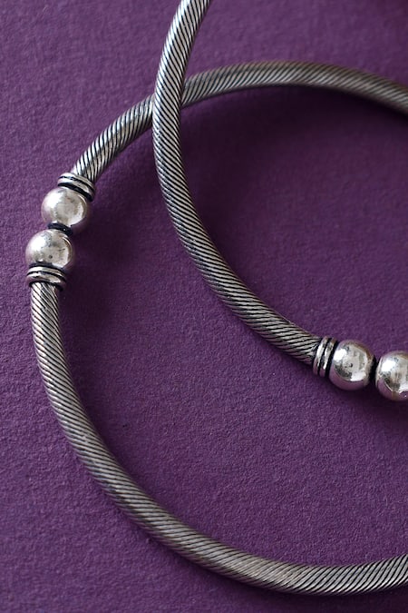 Mero Jewellery Handmade Pair Of Anklets 