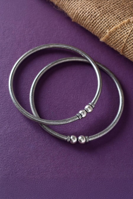 Mero Jewellery Handmade Pair Of Anklets 