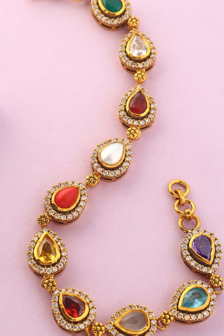 Mero Jewellery Tear Drop Carved Bracelet 