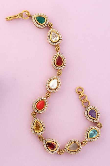 Mero Jewellery Tear Drop Carved Bracelet 