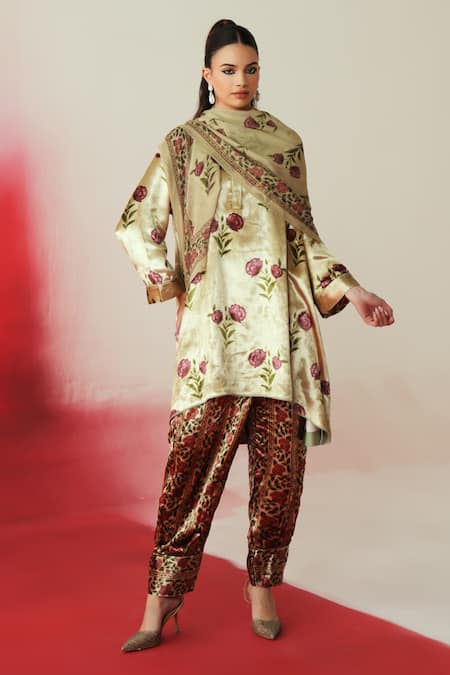 Rainas Floral Print Velvet Tunic Set 