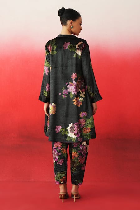 Rainas Floral Print Velvet Tunic & Pant Set 