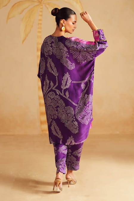 Rainas Gulraang Print Kurta Set 