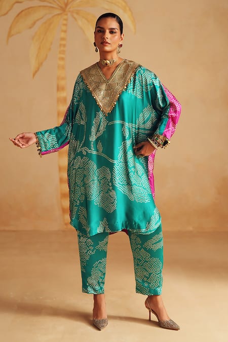 Rainas_Turquoise Satin, Silk Zari V-neck Neelraas Printed Kurta Pant Set _at_Aza_Fashions