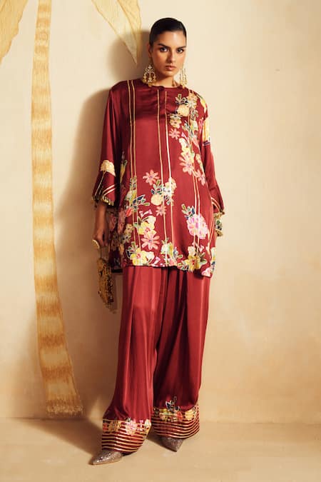Rainas_Maroon Satin, Organza Zari, Tassels Round Neck Dewrose Printed Kurta Pant Set _at_Aza_Fashions