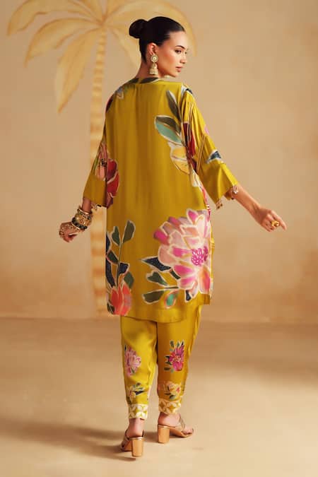 Rainas Mintora Printed Kurta Pant Set 