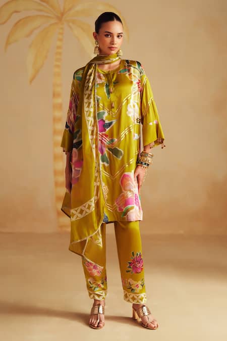 Rainas Mintora Printed Kurta Pant Set 