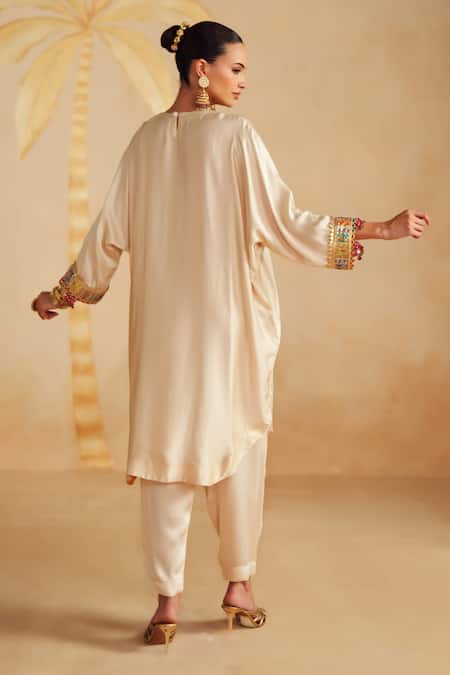 Rainas Creamora Embroidered Bodice Kurta Set 