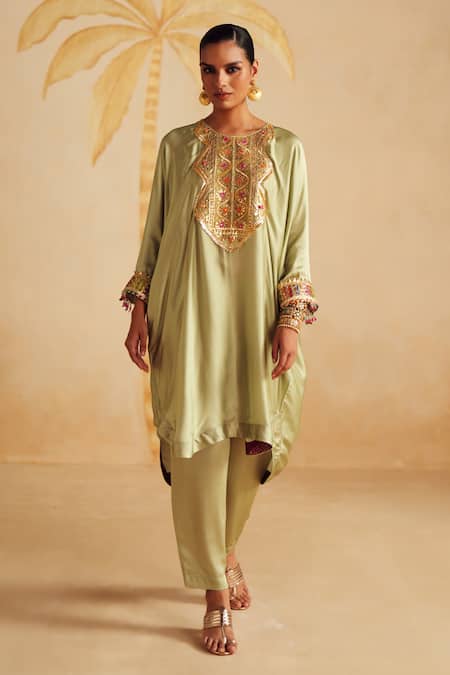 Buy_Rainas_Green Satin, Organza Sequins, Beads, Pistachio Dust Embroidered Bodice Kurta Set _Online_at_Aza_Fashions