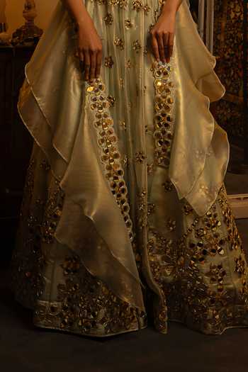 Vandana Sethi_Green Organza Mirrors Sweetheart Neck Work Lehenga Set With Dupatta _Online_at_Aza_Fashions