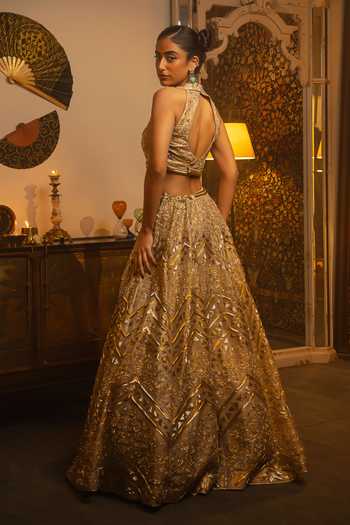 Buy_Vandana Sethi_Gold Organza Piping V-neck Embroidered Lehenga Set With Blouse And Dupatta _Online_at_Aza_Fashions