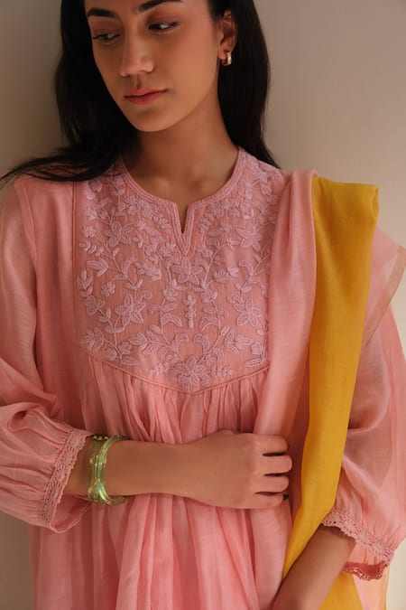 Shop Juanita By Shubhda Peach Silk Embroidery, Zari Round Neck Pear Kurta Set Online at Aza Fashions Shop_Juanita By Shubhda_Peach Silk Embroidery, Zari Round Neck Pear Kurta Set _Online_at_Aza_Fashions