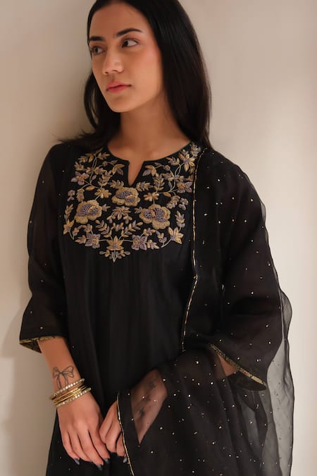 Juanita By Shubhda Black Chanderi Embroidery, Zari Split V-neck Midnight Kurta Set at Aza Fashions Juanita By Shubhda_Black Chanderi Embroidery, Zari Split V-neck Midnight Kurta Set _at_Aza_Fashions