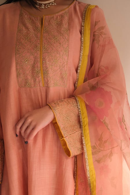 Buy Juanita By Shubhda Pink Cotton, Chanderi, Organza Zari, Gota Patti Persian Rose Straight Kurta Set Buy_Juanita By Shubhda_Pink Cotton, Chanderi, Organza Zari, Gota Patti Persian Rose Straight Kurta Set