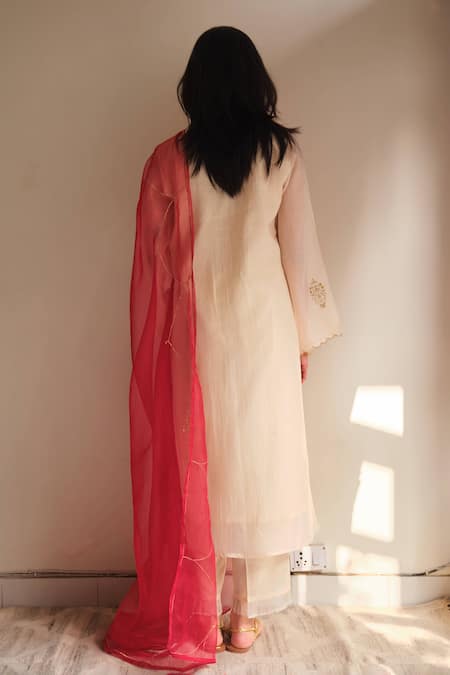 Juanita By Shubhda Pear Resham Embroidered Kurta Set