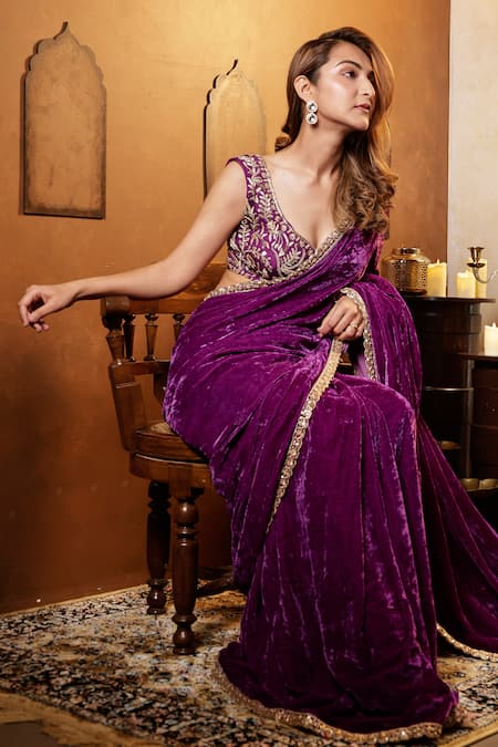 Buy Dajwaree Purple Silk, Crepe, Velvet Embroidery V-neck Nalini Border Saree With Blouse Buy_Dajwaree_Purple Silk, Crepe, Velvet Embroidery V-neck Nalini Border Saree With Blouse