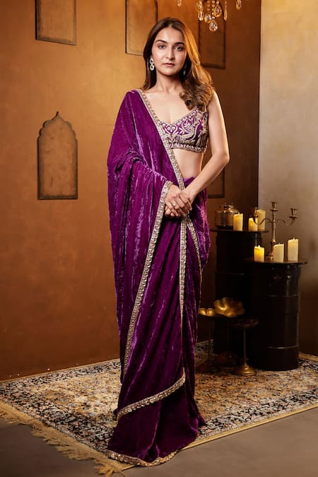 Dajwaree Nalini Embroidered Border Saree With Blouse 