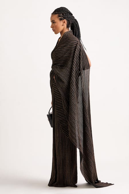 Buy_Ott_Black Polyester Zari The Cocktail Pre-draped Concept Saree _Online_at_Aza_Fashions