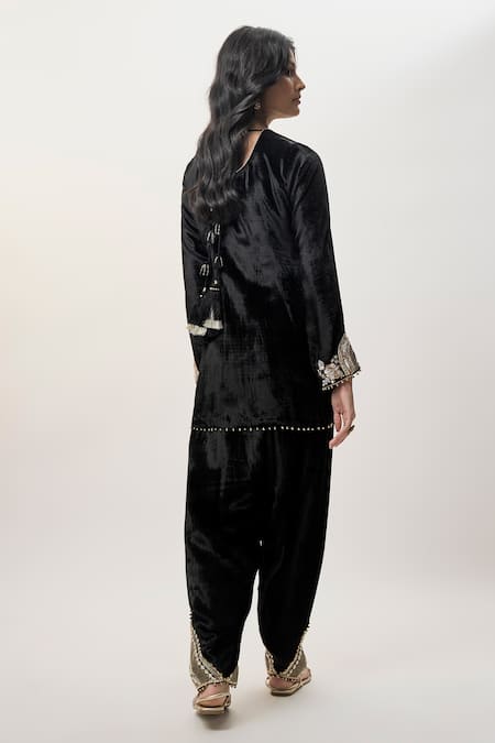 Payal Singhal Ziba Black Velvet Embroidered Kurta Salwar Set 