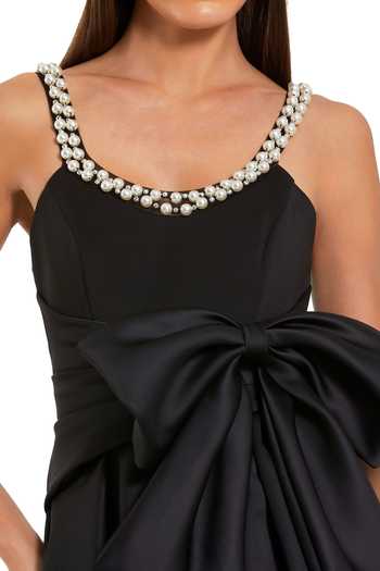 Mac Duggal Black Satin Pearls Scoop Neck Embellished Gown Online at Aza Fashions Mac Duggal_Black Satin Pearls Scoop Neck Embellished Gown _Online_at_Aza_Fashions