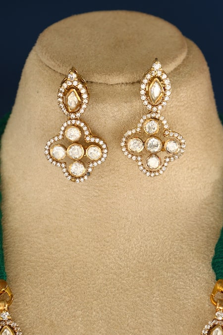 Mero Jewellery Geometric Pendant Necklace Set 