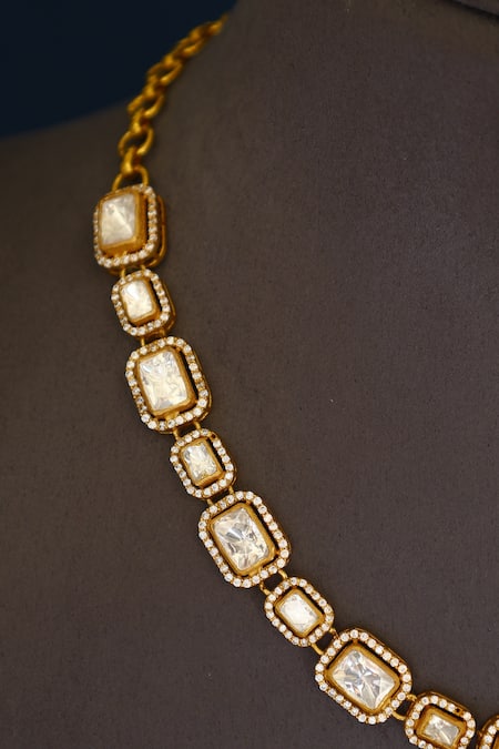 Mero Jewellery Geometric Cutwork Necklace Set 