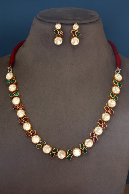 Mero Jewellery Geometric Cutwork Necklace Set 