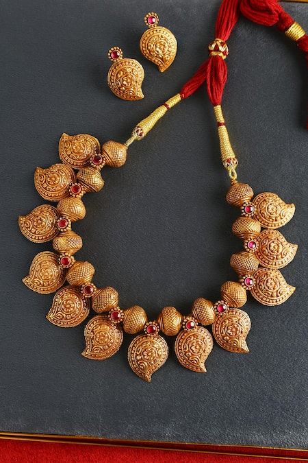 Mero Jewellery Handcrafted 92.5 Silver Necklace & Earrings Set 