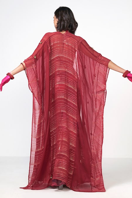 Rishi and Vibhuti Sheer Organza Cape & Floral Pattern Skirt Set 