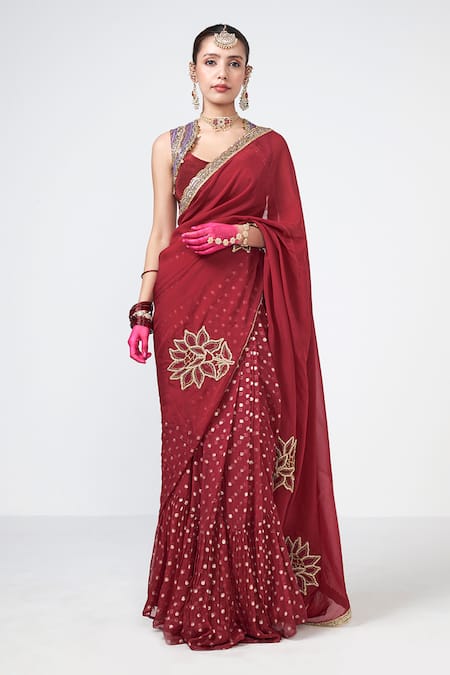 Rishi and Vibhuti Cherry Chamak Applique Work Saree With Blouse 