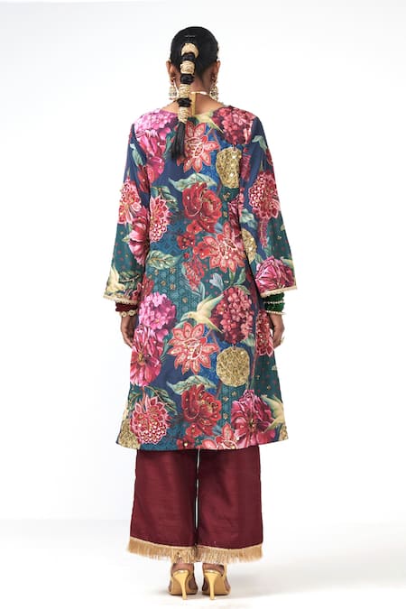 Rishi and Vibhuti Deewani Printed Kurta Set 