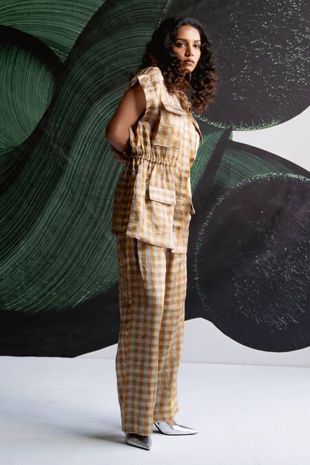 Buy Esha Arora Gold Tissue Collared Checkered Pattern Top And Pant Set Online at Aza Fashions Buy_Esha Arora_Gold Tissue Collared Checkered Pattern Top And Pant Set _Online_at_Aza_Fashions