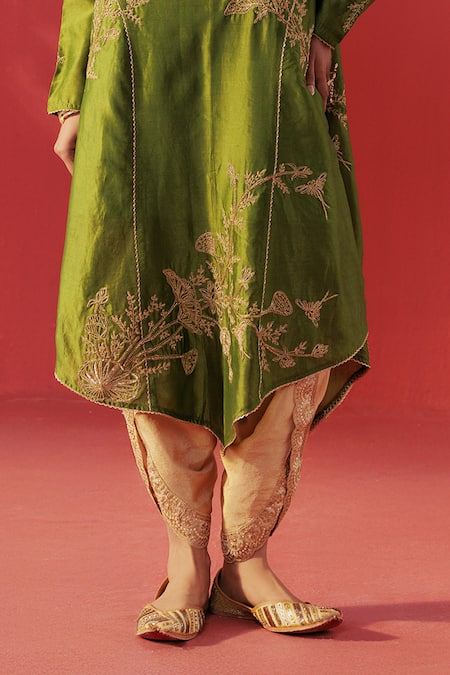 Rasasvada Green Chanderi Embroidery, Zari V-neck Kurta And Dhoti Pant Set Online at Aza Fashions Rasasvada_Green Chanderi Embroidery, Zari V-neck Kurta And Dhoti Pant Set _Online_at_Aza_Fashions