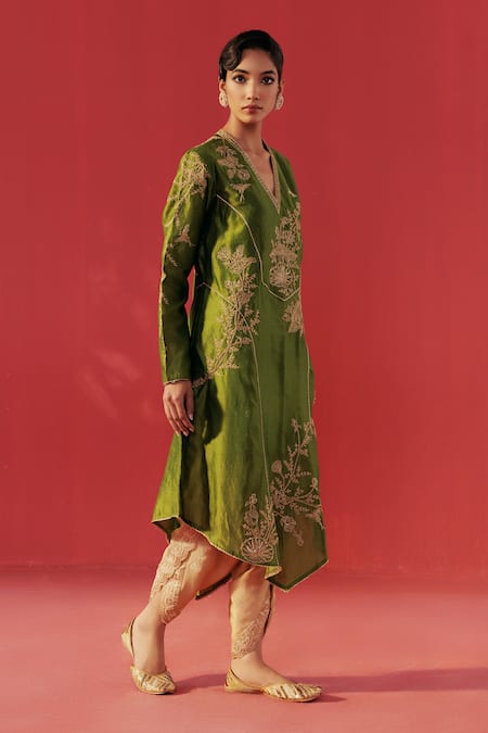 Buy Rasasvada Green Chanderi Embroidery, Zari V-neck Kurta And Dhoti Pant Set Online at Aza Fashions Buy_Rasasvada_Green Chanderi Embroidery, Zari V-neck Kurta And Dhoti Pant Set _Online_at_Aza_Fashions