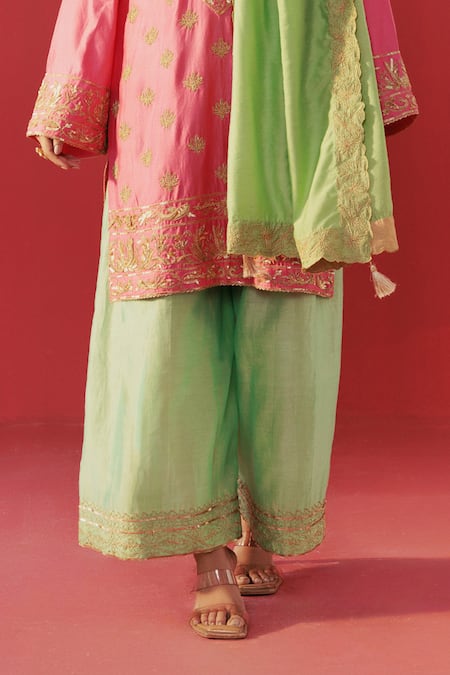 Rasasvada_Pink Chanderi Zari V-neck Butti Work Kurta Set _Online_at_Aza_Fashions