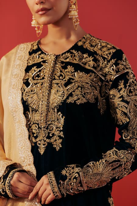 Shop Rasasvada Blue Velvet Zari, Tassels Round Neck Embellished Kurta Set Online at Aza Fashions Shop_Rasasvada_Blue Velvet Zari, Tassels Round Neck Embellished Kurta Set _Online_at_Aza_Fashions