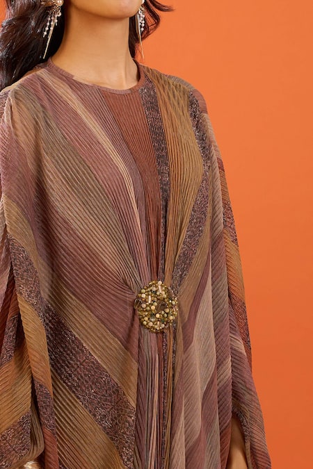 Tarun Tahiliani_Brown Brooches Round Neck Striped Pattern Kaftan _at_Aza_Fashions