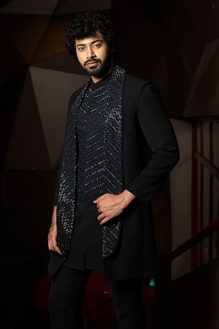 PRAVALIKA KOLA_Blue Suiting Embroidery Embellished Jacket And Bandhgala Set _Online_at_Aza_Fashions