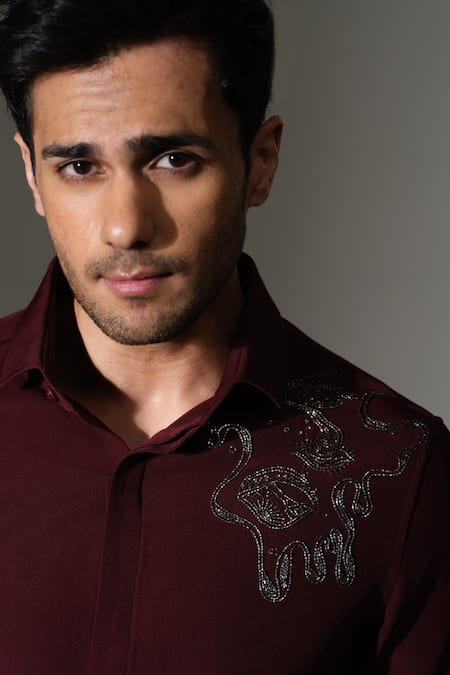 PRAVALIKA KOLA Maroon Crepe Beads, Metallic Thread Epiphora Beaded Shirt Online at Aza Fashions PRAVALIKA KOLA_Maroon Crepe Beads, Metallic Thread Epiphora Beaded Shirt _Online_at_Aza_Fashions