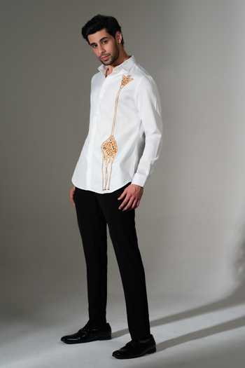 Pravalika Kola Tall Giraffe Shirt 