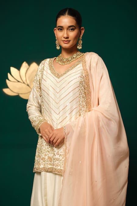 Niloufer By Aasif Ally_Gold Silk, Tissue Sequins, Cut Work V-neck Chevron Pattern Kurta Sharara Set _Online_at_Aza_Fashions