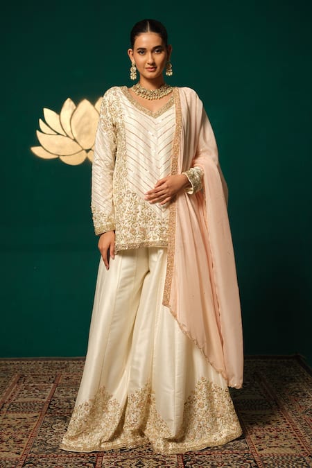 Shop_Niloufer By Aasif Ally_Gold Silk, Tissue Sequins, Cut Work V-neck Chevron Pattern Kurta Sharara Set _Online_at_Aza_Fashions