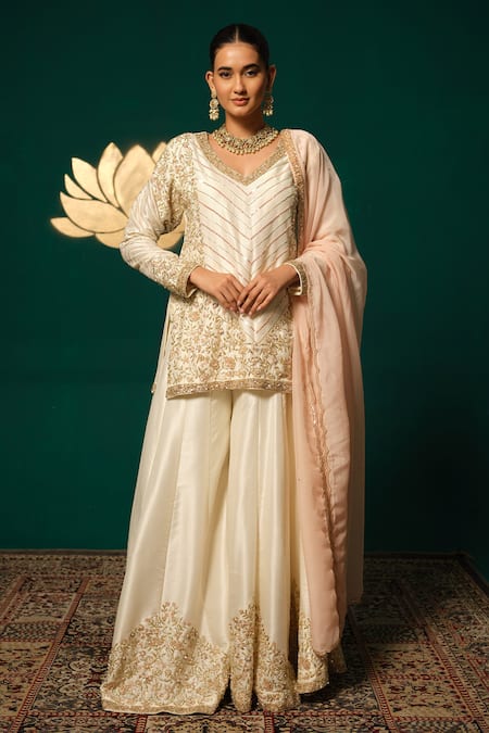 Niloufer By Aasif Ally_Gold Silk, Tissue Sequins, Cut Work V-neck Chevron Pattern Kurta Sharara Set _at_Aza_Fashions