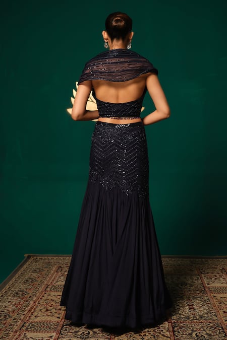 Niloufer By Aasif Ally Monochrome Fish Cut Halter Neck Gown 