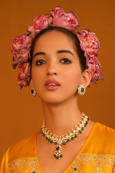 Kaari Myra Stone Pendant Necklace 