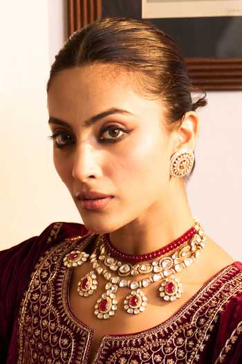 Kaari_White Chaaya Gold Plated Polki Three Layer Choker Necklace _Online_at_Aza_Fashions